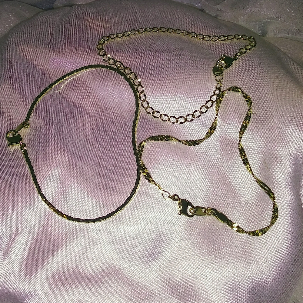 Lot Of 3 Gold Bracelets